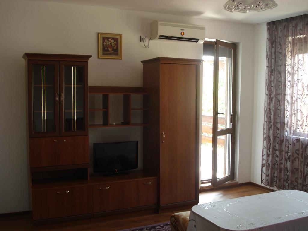 Apartments In Sunny Hill 3 Guest House Sozopol Ruang foto