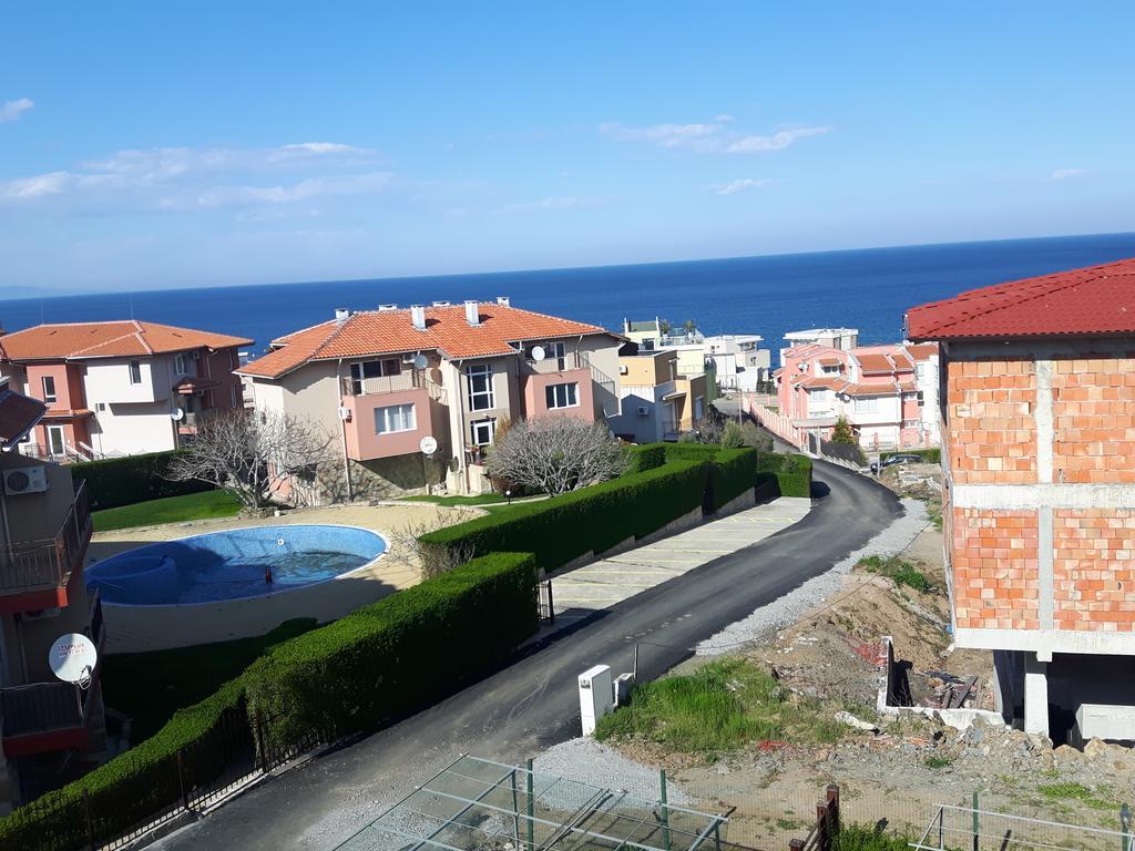 Apartments In Sunny Hill 3 Guest House Sozopol Bagian luar foto