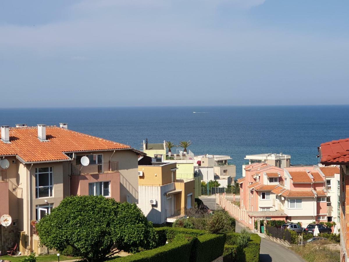 Apartments In Sunny Hill 3 Guest House Sozopol Bagian luar foto